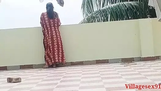 Köylü karı evinde kocasını aldatıyor